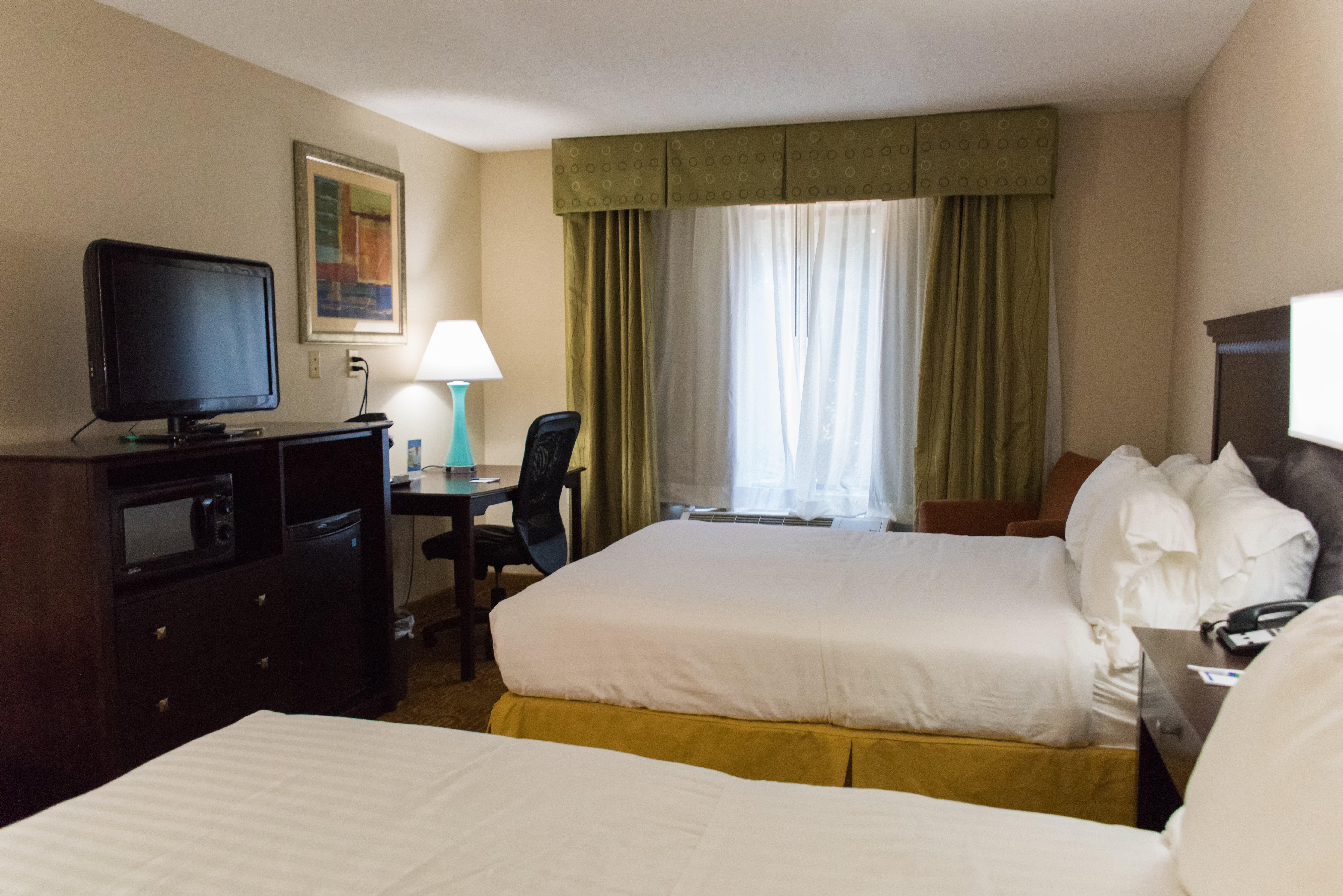 Holiday Inn Express Hotel & Suites Kinston By Ihg Ngoại thất bức ảnh