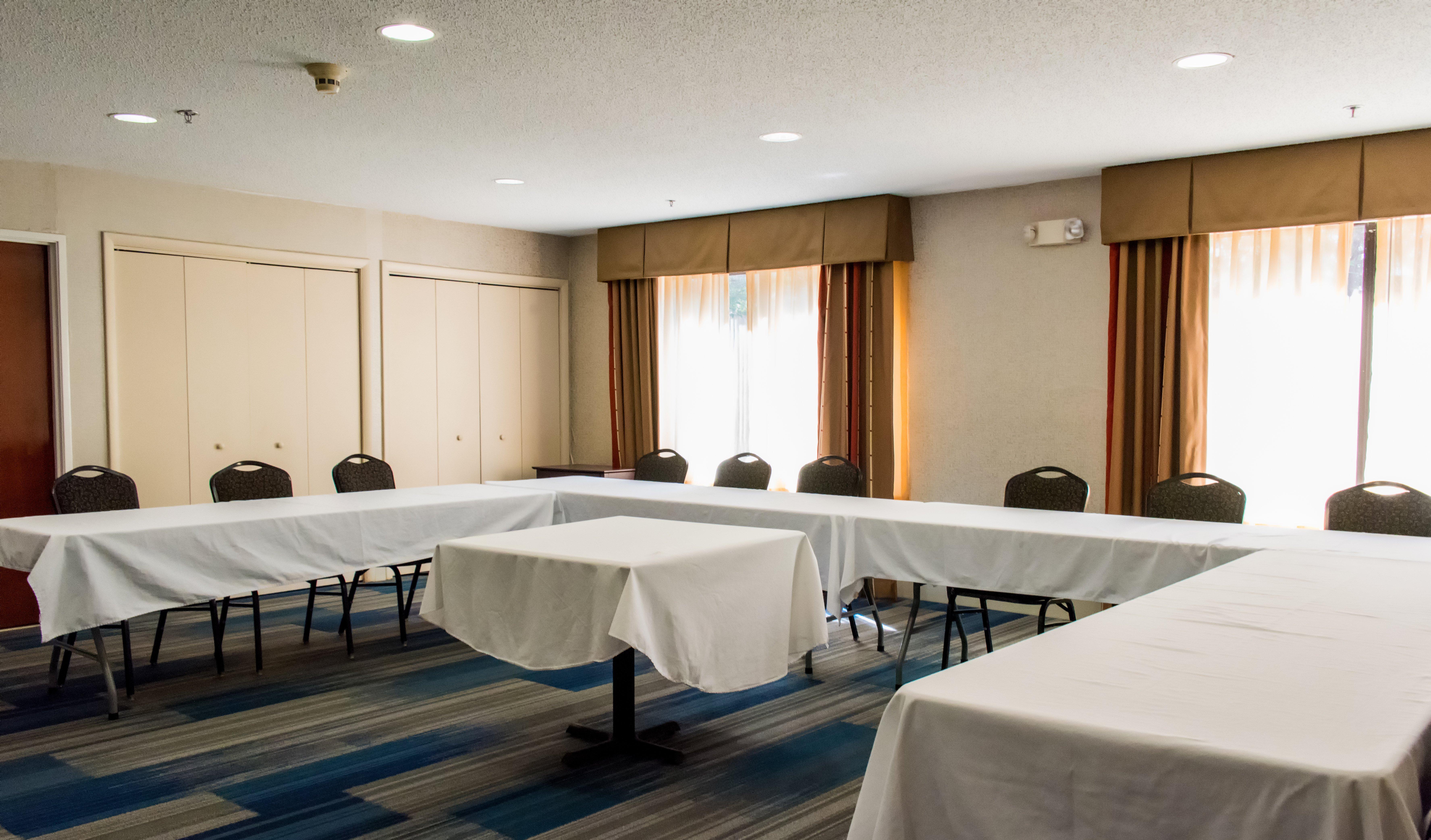 Holiday Inn Express Hotel & Suites Kinston By Ihg Ngoại thất bức ảnh